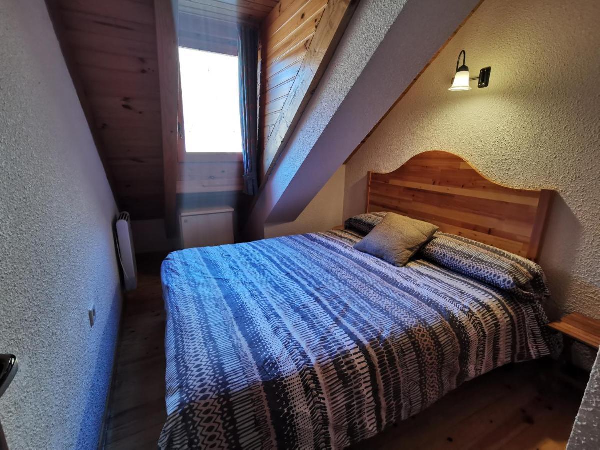 شقة Duplex Con Terraza Y Vistas Panoramicas En Tauell المظهر الخارجي الصورة