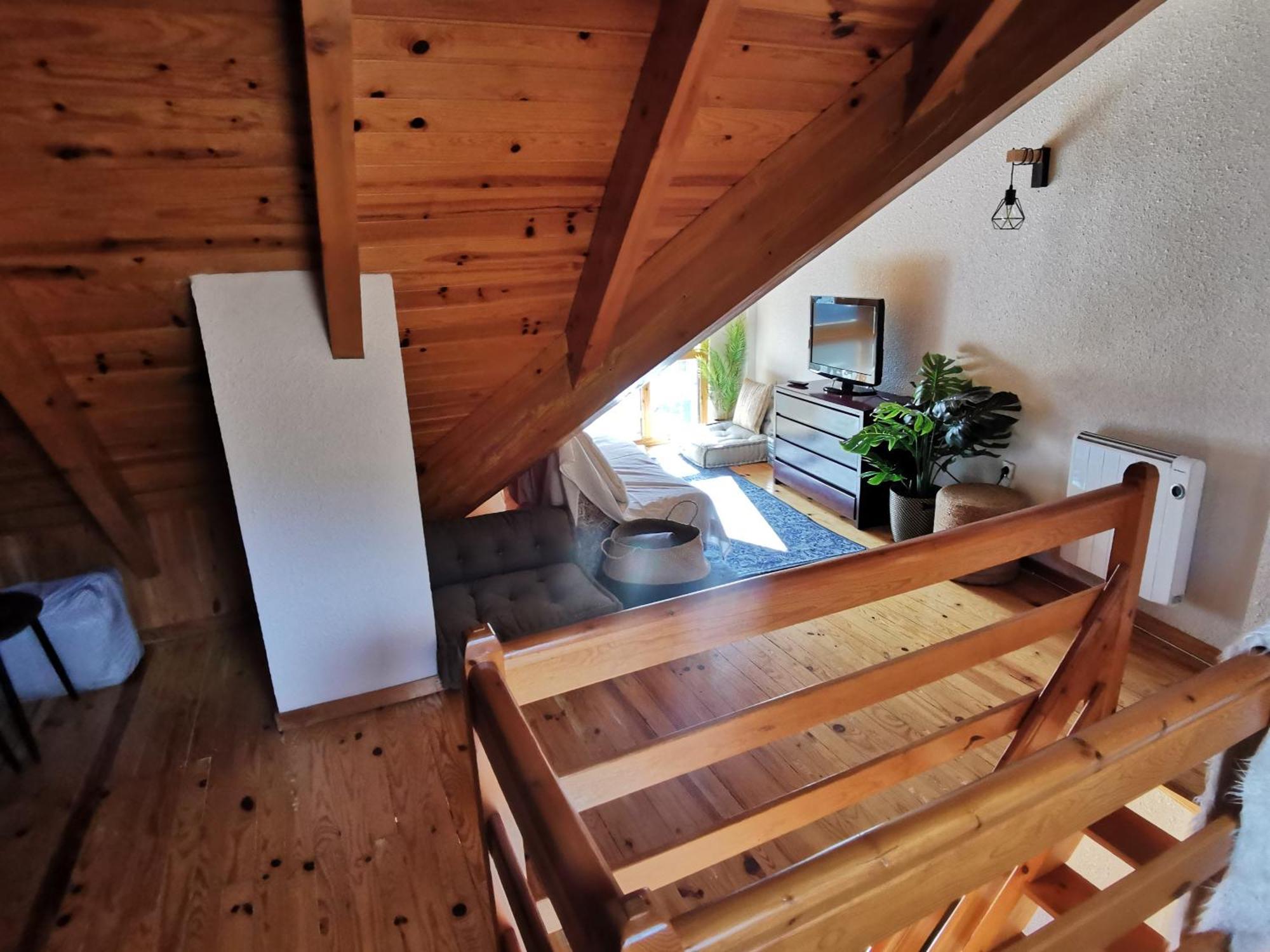 شقة Duplex Con Terraza Y Vistas Panoramicas En Tauell المظهر الخارجي الصورة